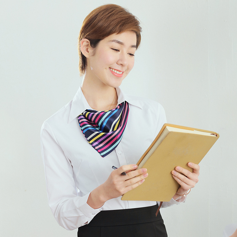 女款商務(wù)襯衣